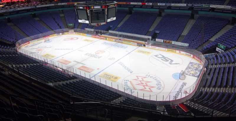 Temagulv 150 - det perfekte valg til ishockeyarenaer